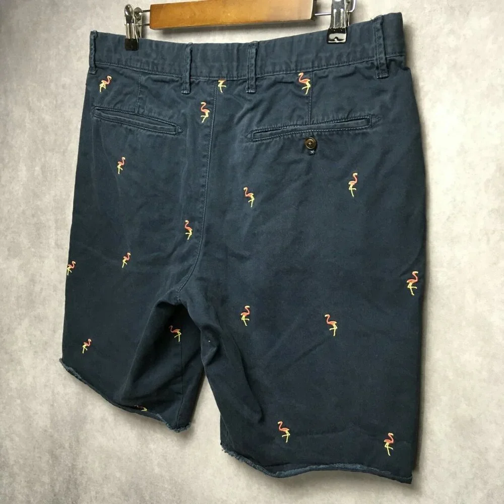 Gap Mens‎ Shorts size 32 Blue Chino Flamingo Embroidery Flat Front Rough Hem